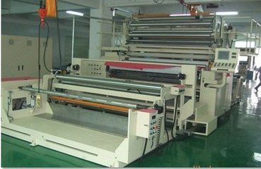 高速干式復(fù)合機(jī)由哪幾部分組成？
